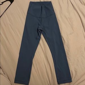 Wunder under lulu leggings